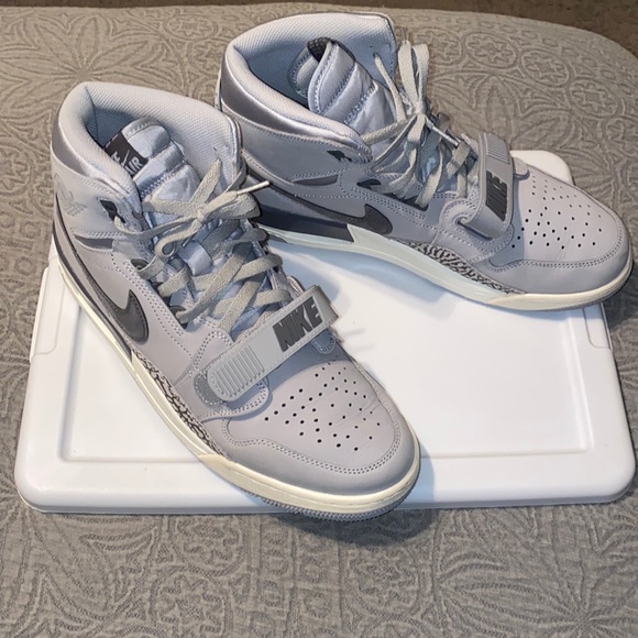Air Jordan Legagcy 312 - Wolf Grey (WORN) - Picture 1 of 17